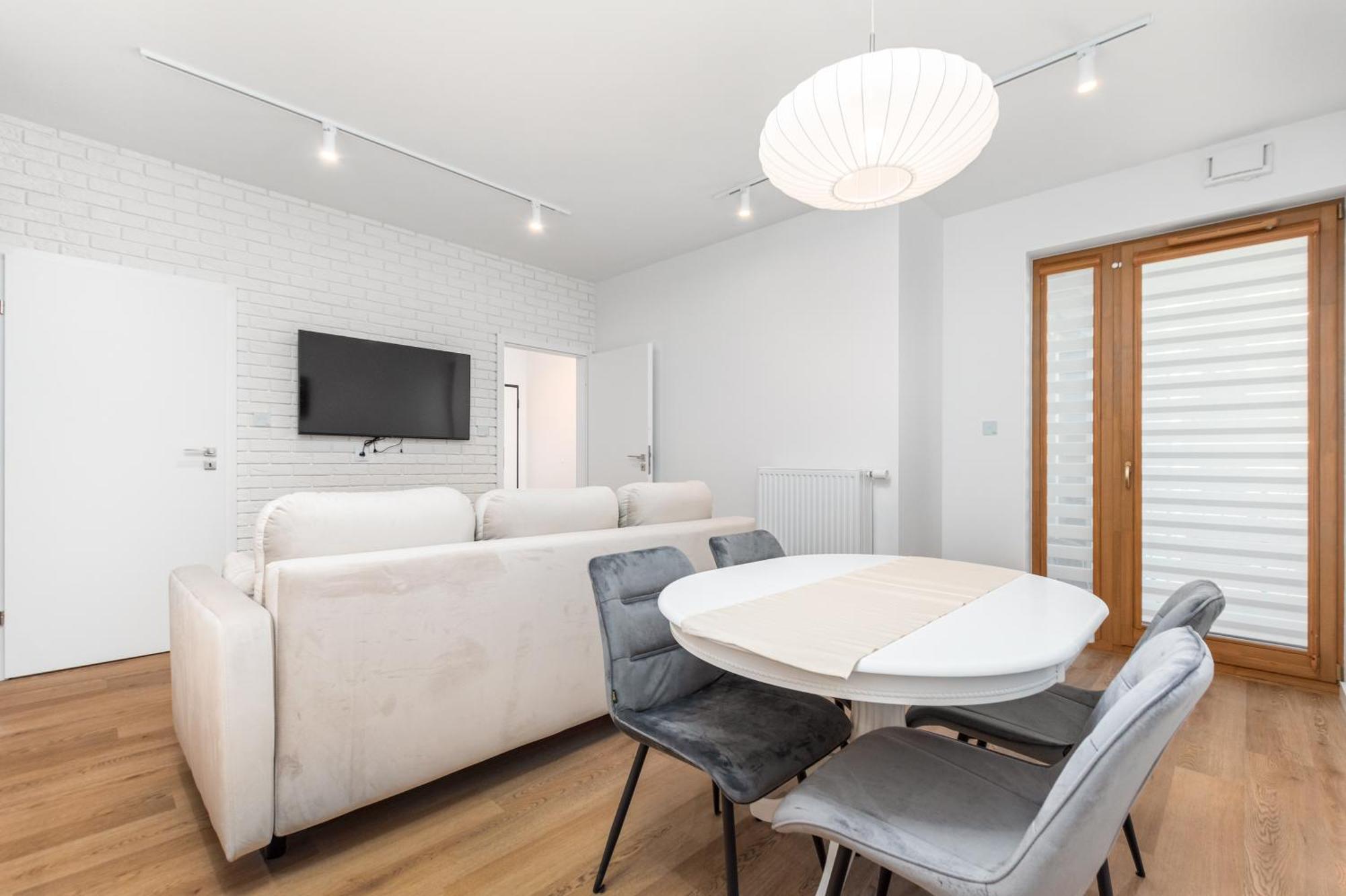 Przy Torach 3 By Homeprime وارسو المظهر الخارجي الصورة